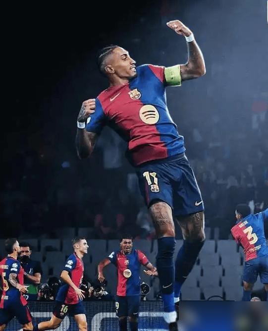 开云-东契奇迎来七赛季出色发挥，老鹰观众热烈欢呼！