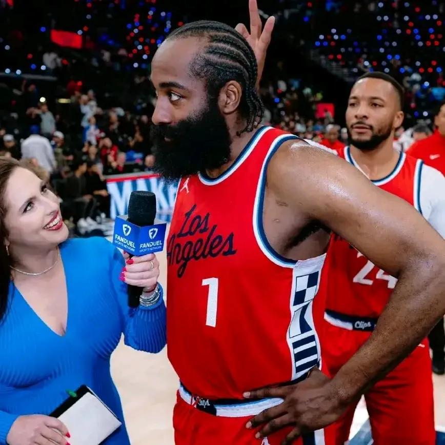 Kaiyun-西亚卡姆焦点对战，哈登与70激战RNG分钟，出色防守胜负难料！