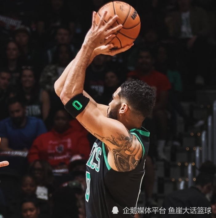 开云体育-塔图姆在TES比赛中大胜，爆冷引发热议！的简单介绍
